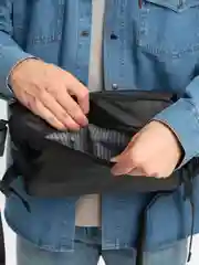 Черный сумка через плечо
