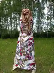 Молочный вечернее платье, велюр, бархат, большие размеры, без принта к 8-му марта