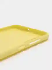 Светло-жёлтый чехол силиконовый с закрытым низом на Samsung J6(18)/S10P/A01/20/30/31/50/41/71/J4(18)/A7(18)