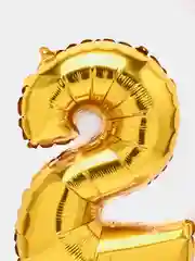 Белый фольгованный шар "Цифра", 35 см