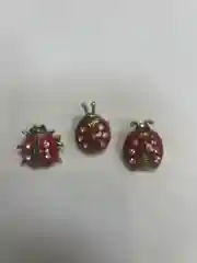 Марсала брошь "Божья коровка"