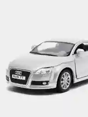 Серебряный машинка металлическая инерционная 2008 Audi TT Coupe KT5335D 1:36 KINSMART