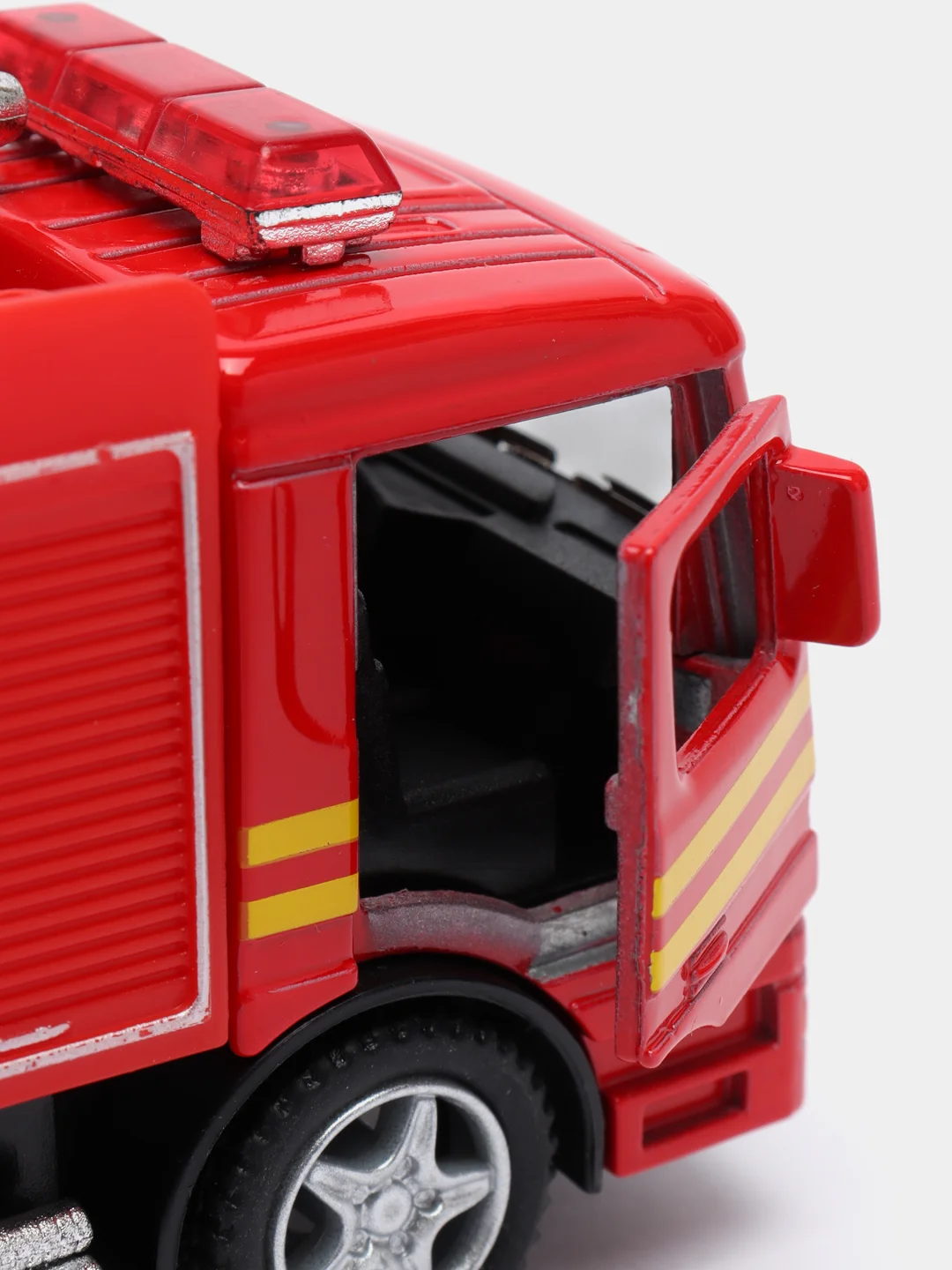 Машинка металлическая инерционная KinsFun 1:32 Rescue Fire Engine KS5110D / Kinsmart /