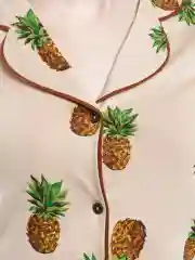Пижама женская: брюки и рубашка