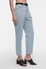 Синий джинсы mom-fit укороченные с бархатным ремнем женские Befree