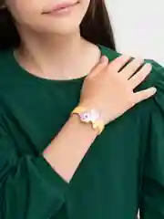 Желтый детский пластиковый браслет с единорогом