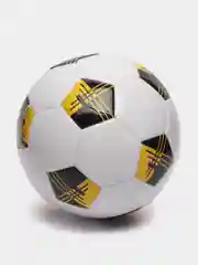 Рыжий футбольный мяч