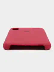Красный чехол на iPhone XS