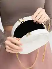 Белый сумка женская, круглая, через плечо