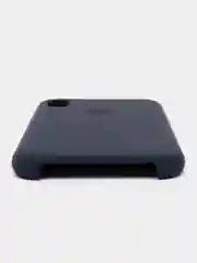 Темно-синий чехол на iPhone XR