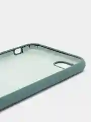 Зеленый чехол для iPhone 8