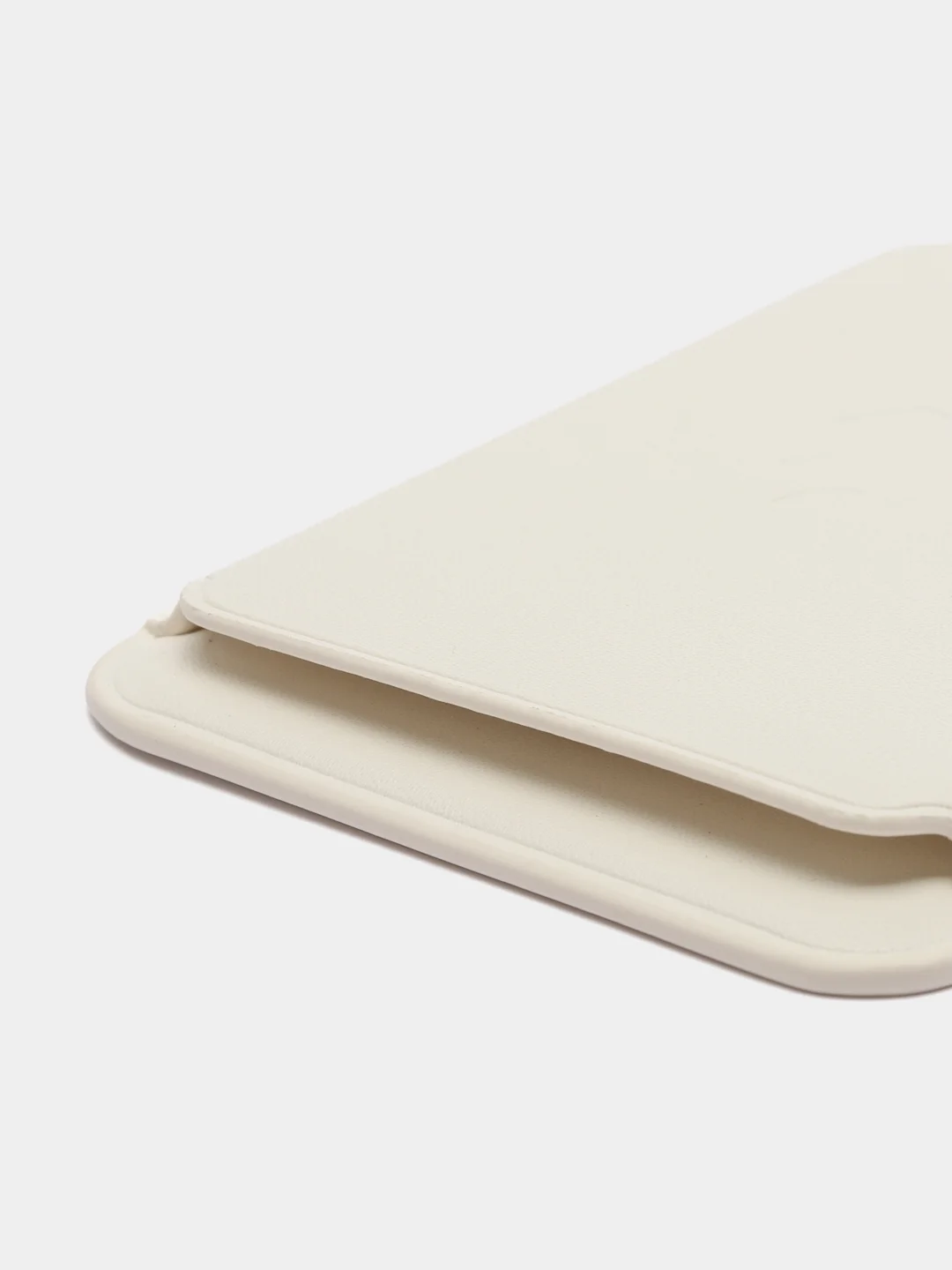 Зеленый картхолдер MagSafe для iPhone, Айфон