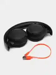 Черный наушники JBL Tune 520BT