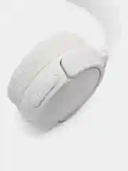 Белый наушники JBL Tune 520BT