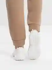 Белый кроссовки женские