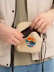 Бежевый сумка мужская, через плечо