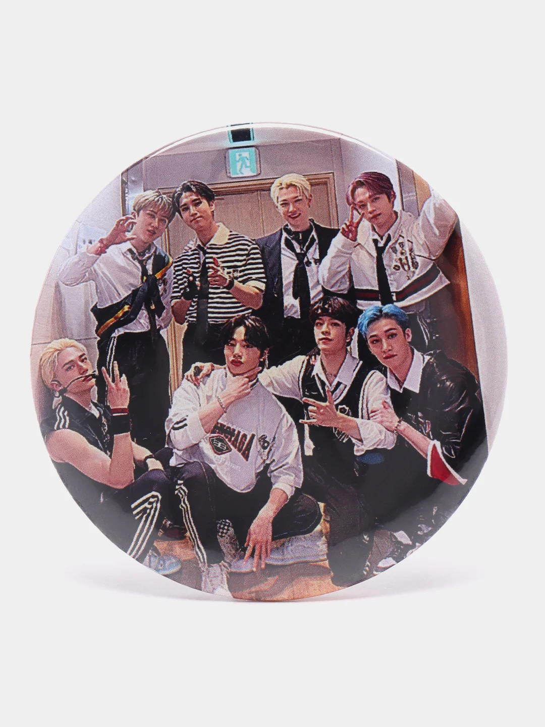 Бронзовый значок K-Pop Stray Kids. Значок