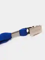 Синий бейдж горизонтальный на шнурке