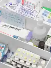 Аптечка первой помощи производственная Фэст, до 30 человек, пластиковый шкаф, 630050
