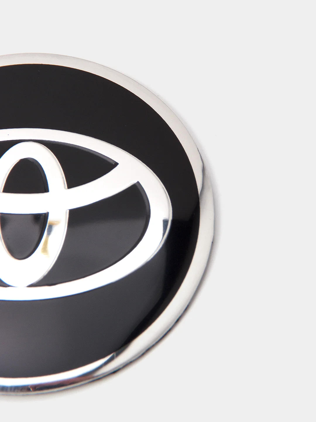 Серый металлик наклейки на диски, колпаки Toyota Тойота сферическая, изогнутая, 56 мм, 4 штуки