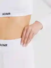 Белый костюм спортивный