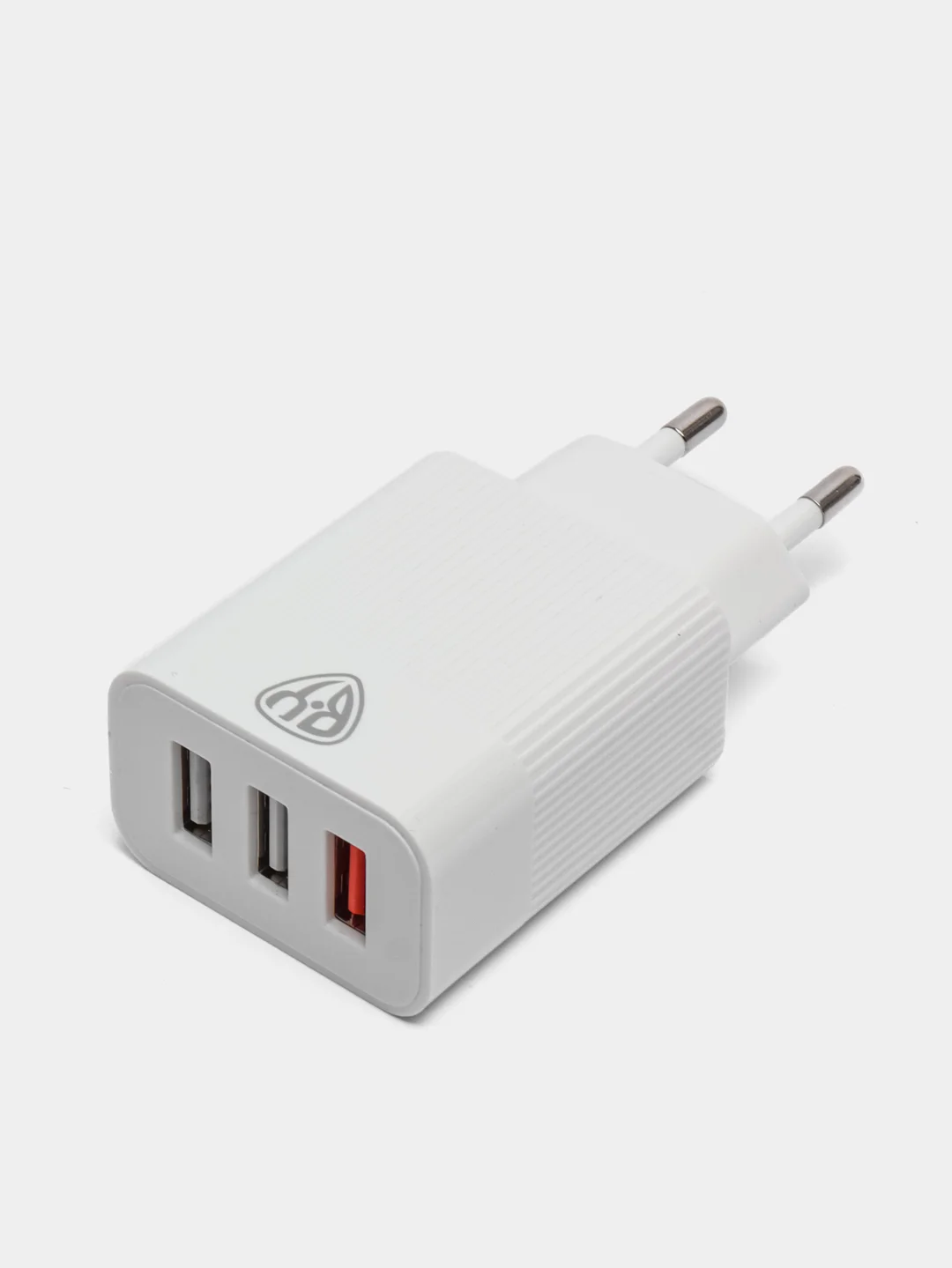 Белый сетевое зарядное устройство Максимум, быстрая зарядка QC3.0, 3xUSB, 3.4А