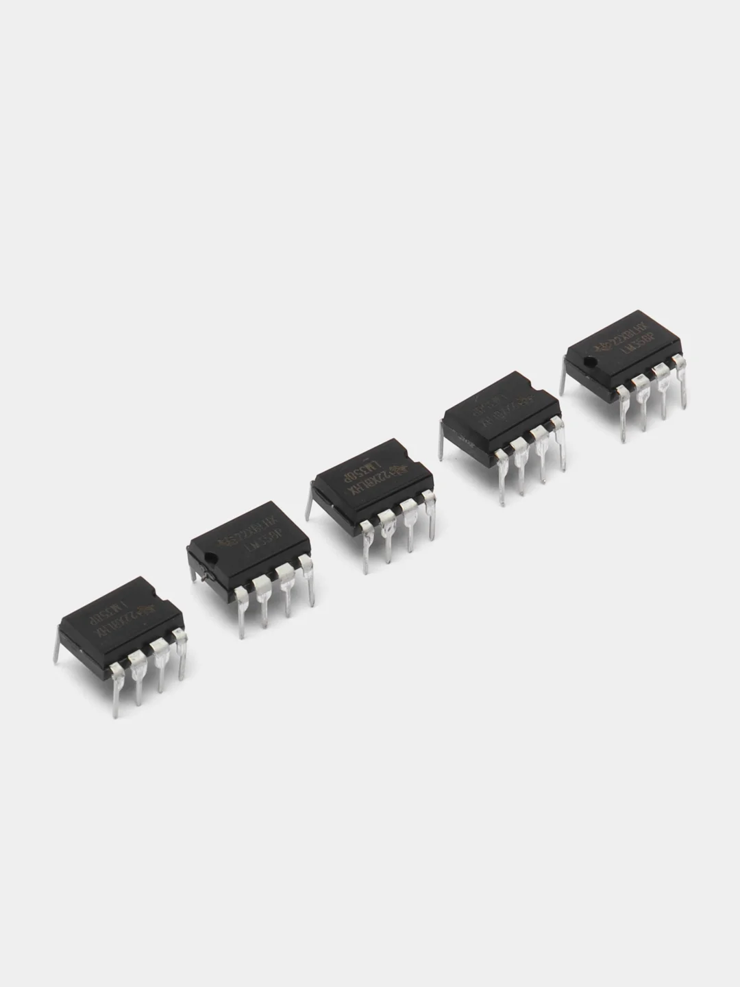 15 штук Микросхема LM358N (LM358P) DIP-8