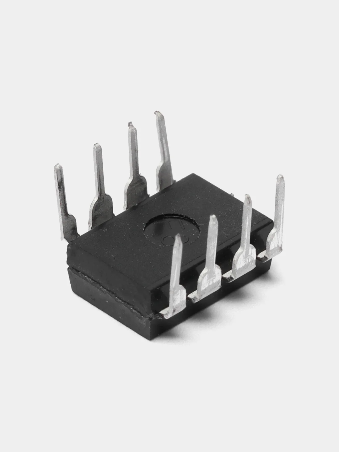 15 штук Микросхема LM358N (LM358P) DIP-8