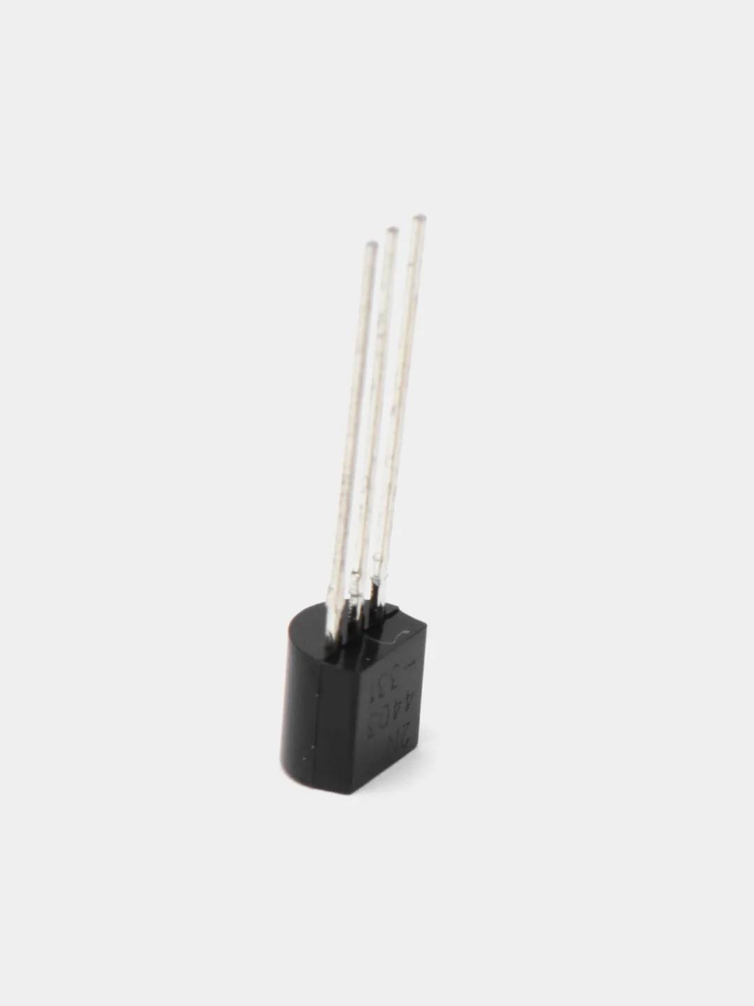 20 штук Транзистор 2N4403 (pnp 40v 0.6a) TO-92
