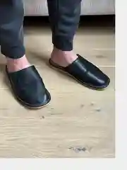 Тапочки из натуральной кожи