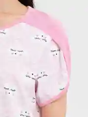 Розовый сорочка