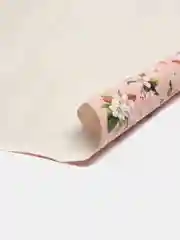 Розовый бумага упаковочная мелованная, 70*100 см