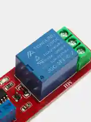 Релейный модуль с задержкой 12 В NE555