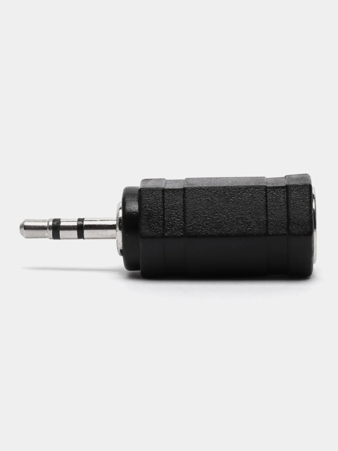 Черный адаптер переходник с mini-jack (мини - джек) 3,5 мм на micro-jack (микро - джек) 2,5 мм