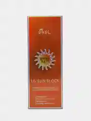 Оранжевый крем солнцезащитный Ekel Soothing & Moisture Sun Block SPF50/PA+++ 70 мл