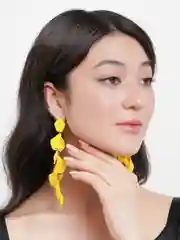 Желтый серьги длинные rose petal, вечерние серьги с лепестками