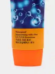 Синий крем солнцезащитный Ekel Soothing & Moisture Sun Block SPF50/PA+++ 70 мл