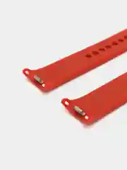 Красный силиконовый ремешок с металлическим креплением для Xiaomi Mi Band 8