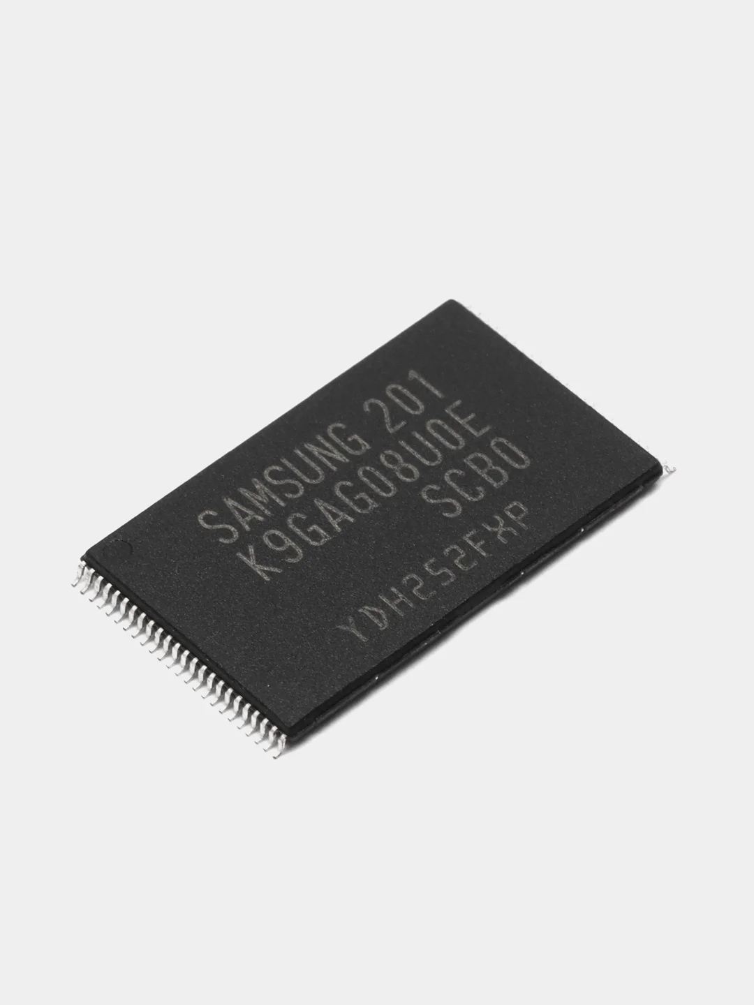 NAND Flash K9GAG08UOE