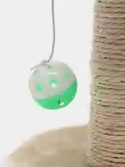 Белый когтеточка для кошек с игрушками