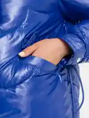 Синий пуховик женский