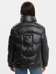 Черный пуховик женский
