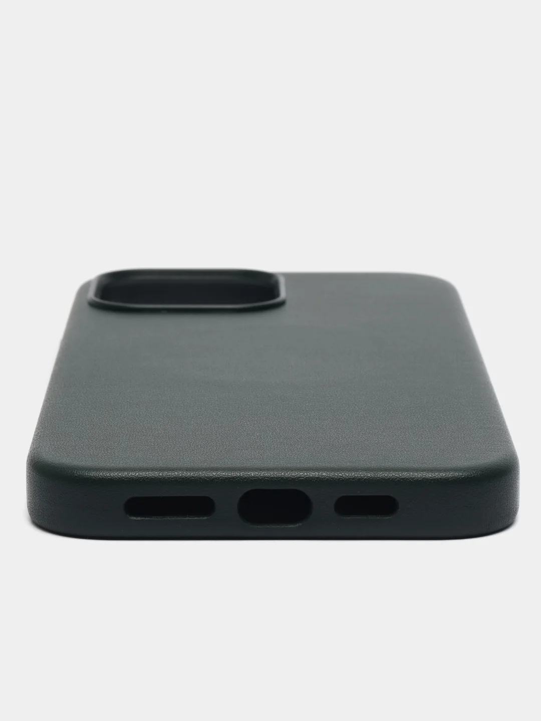 Тёмно-зелёный чехол MagSafe для iPhone 13 Pro Max кожаный BROSCORP с защитой камер, микрофиброй, экокожа