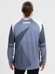 Серебряный спортивная одежда