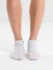 Короткие белые мужские носки