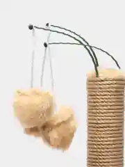 Бежевый спальное место с когтеточкой для кошек
