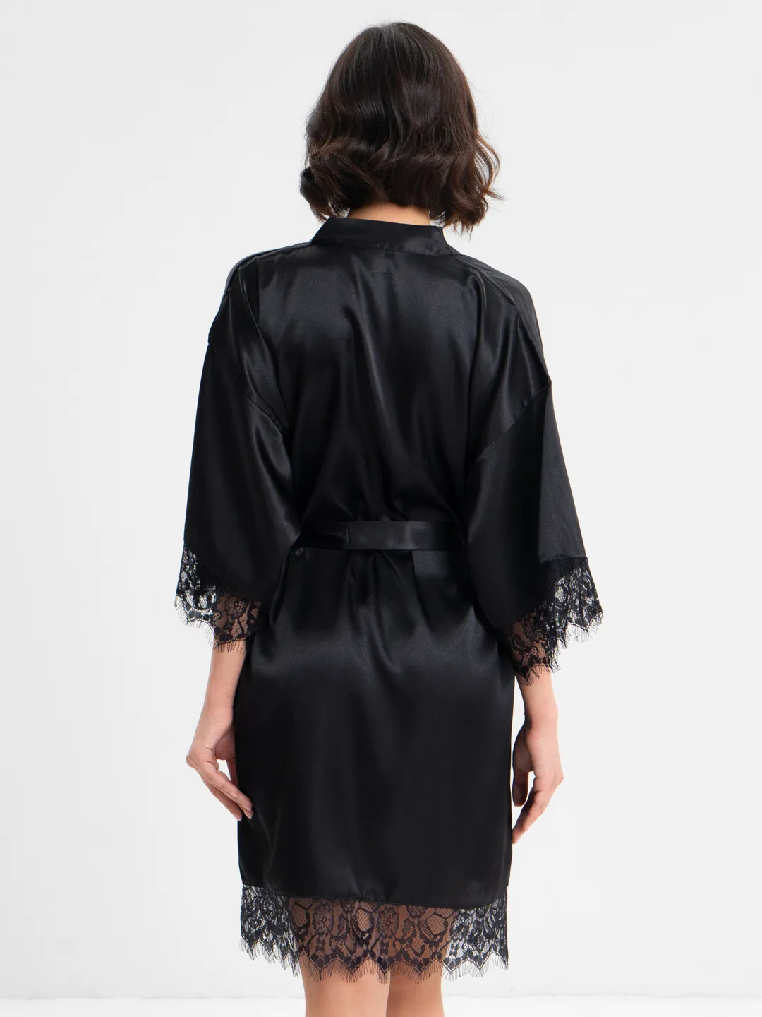 Эротический халат черного цвета из гипюра XL+