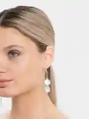 Бежевый серьги длинные в золоте и серебре