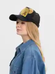 Белый кепка женская, с принтом