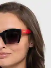 Алый солнцезащитные женские очки